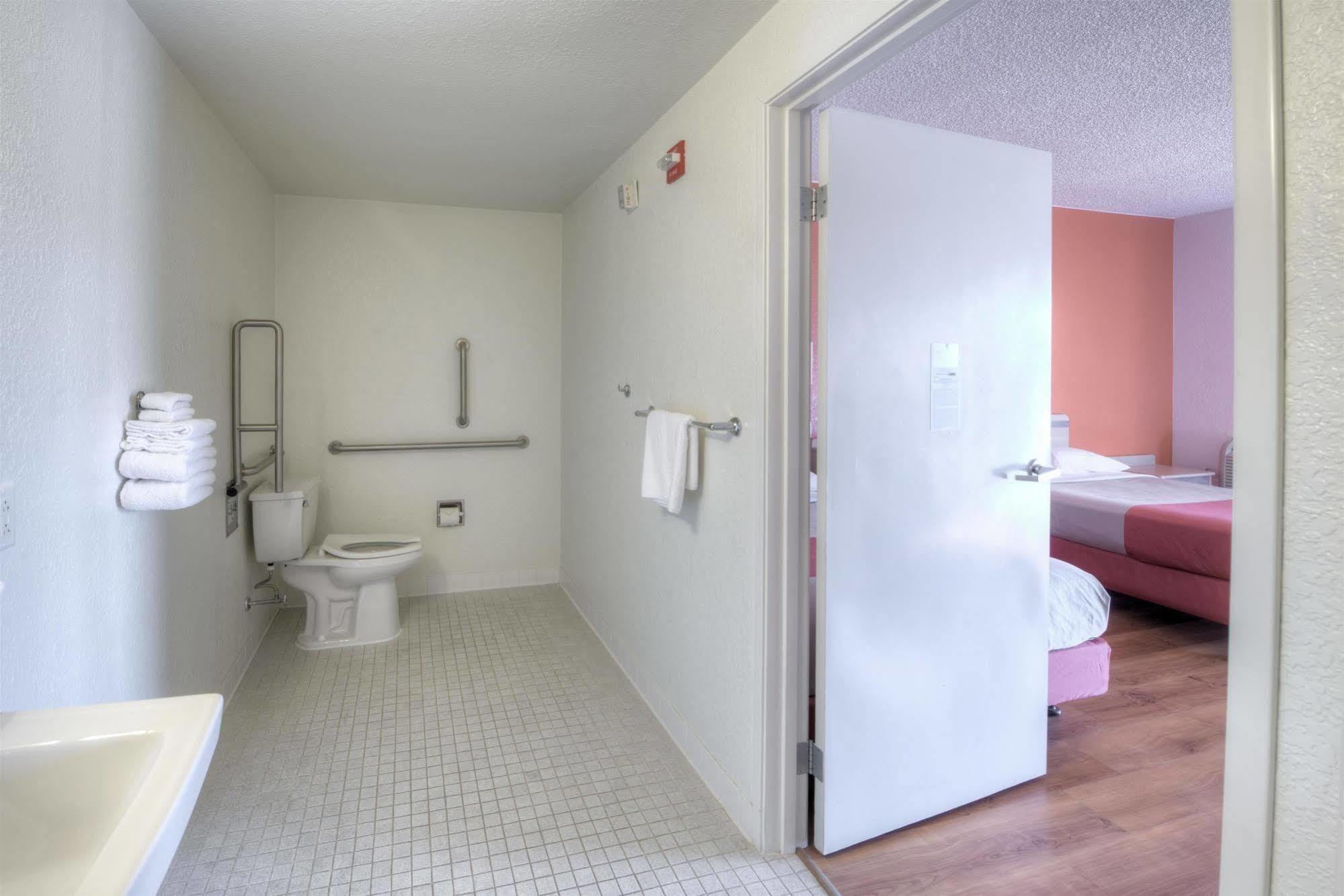 Motel 6-Niantic, Ct - New London 외부 사진
