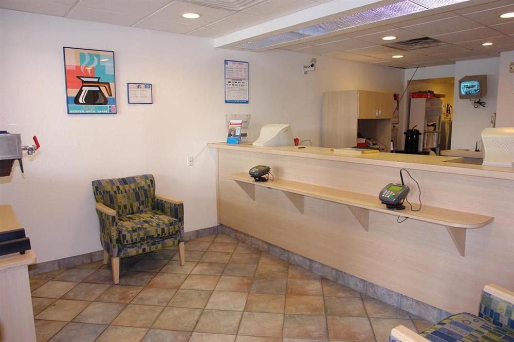 Motel 6-Niantic, Ct - New London 내부 사진