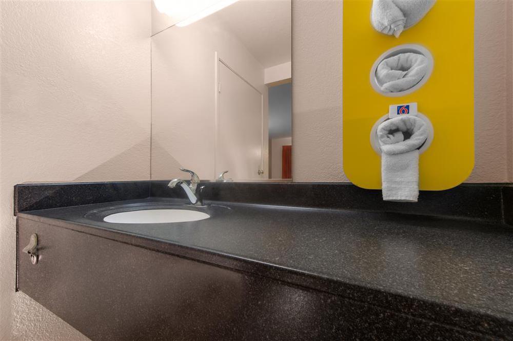 Motel 6-Niantic, Ct - New London 객실 사진